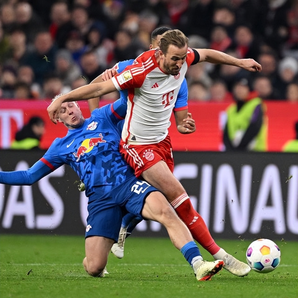 凯恩迎来二十赛季高光表现，尤文图斯球迷沸腾！