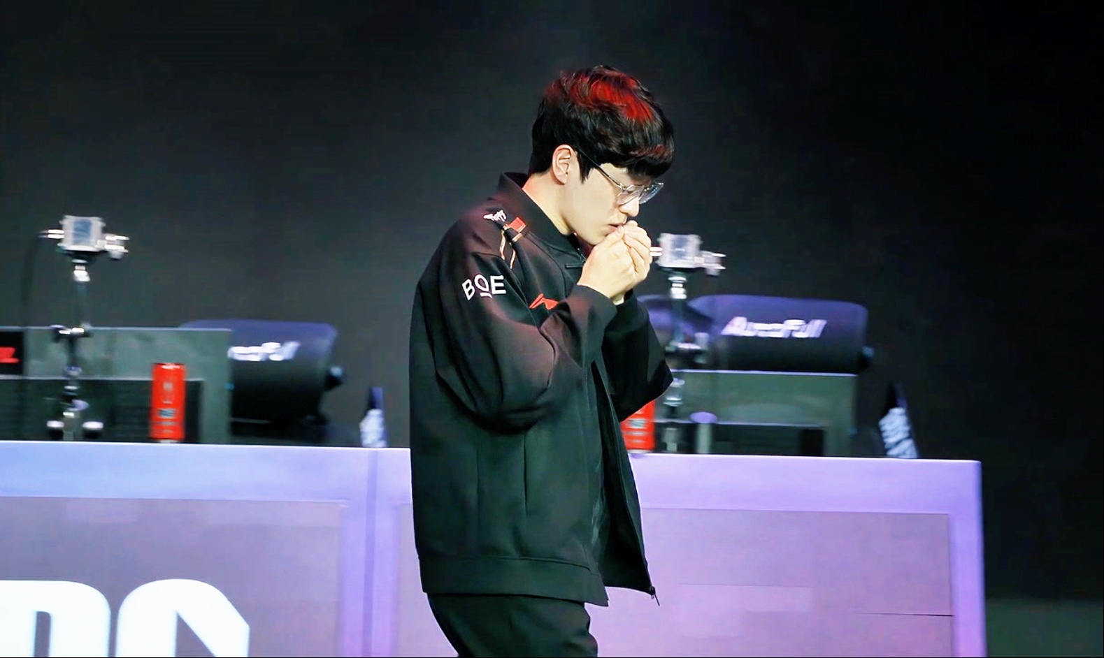 Scout在MAD比赛中爆冷，惊险取胜引发热议！