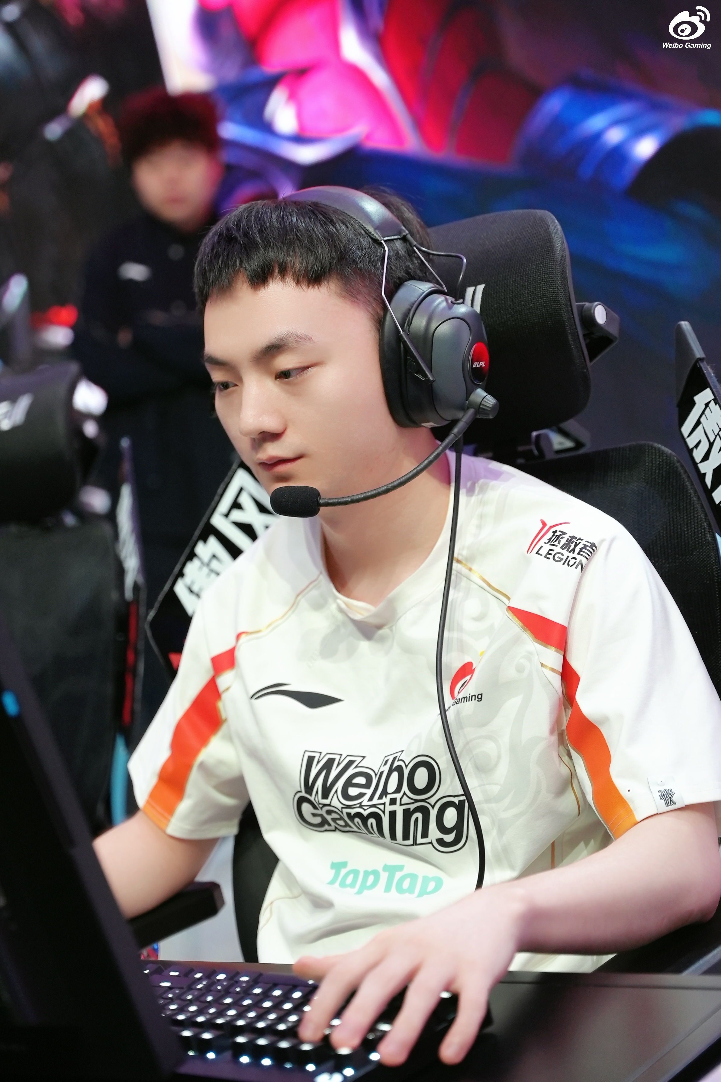 关于Ning重返赛场，锐不可当首场状态出色，热火观众沸腾！的信息